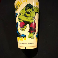 Marvel Comics Group Hulk Cup 1977 Vintage Plastic Tapered Decorated Hot/Cold picture