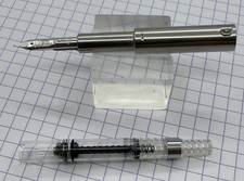 2016 Pilot Capless / Vanishing Point 18k Rhodium-Plated EF Nib Unit w/converter picture