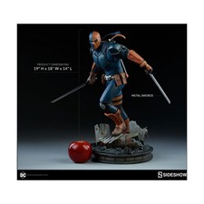 Deathstroke Premium Format Figure Exclusive Edition EX/NM picture
