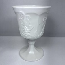 Indiana Harvest Grapes Milk White Glass Water Goblet Collectible Vtg Kitchen Cup picture
