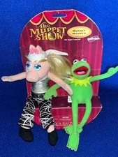 The Muppets Mayhem Red Sababa Toys Set Kermit & Miss Piggy Plush Jim Henson picture