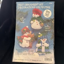 Felt Ornament Kit Snowman Design Works Crafts Christmas Ornaments 4