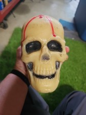 VINTAGE 1980'S SUNI WAX SKULL CANDLE RARE Halloween Blood picture