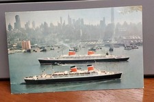VINTAGE S.S. UNITED STATES OCEAN LINER SHIP & S.S AMERICA POSTCARD RICHKROME picture