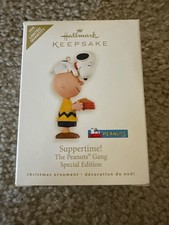 Hallmark 2008 Peanuts Suppertime The Peanuts Gang Special Edition Ornament picture