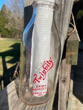 Twin City Dairy Products French Lick Indiana Quart Milk Bottle Red Pyro ACL Ice picture