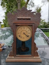 antique William L. Gilbert Clock Co. picture