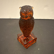 Vtg Degenhart Glass Owl On Books Figurine Amber Amberina UV Manganese Glow 3.5” picture