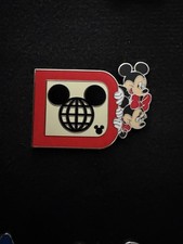 2025 Wave A Hidden MICKEY & MINNIE Walt Disney World WDW RETRO D Logo CHASER PIN picture
