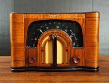 Old Antique Wood Zenith Vintage Tube Radio Converted to a Bluetooth Speaker picture