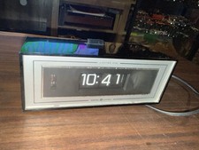 Vintage GE General Electric Model 8142-4 Lighted Dial Electric Clock Works picture
