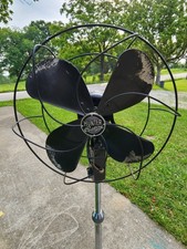 Very Rare ..Highly Collectible  Hunter Century  F-12 Cat # 270 Pedestal Fan  picture