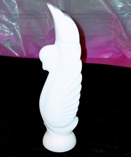 VINTAGE AVON Women's Charisma in Swan Lake bottle picture