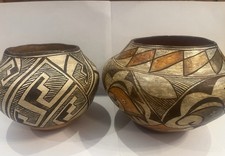 Native American Acoma Pueblo Hand Painted Pottery picture