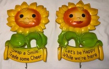 Vintage 1973 MILLER STUDIO Anthropomorphic Sunflowers Flowers CHALKWARE Wall Art picture