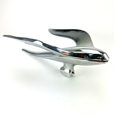 VINTAGE 1940'S-50'S SIMCA HIRONDELLE CHROME WINGED HOOD ORNAMENT W/ORIG MOUNT picture