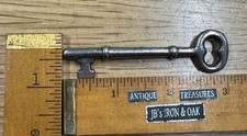 🌿 🗝️ vintage antique skeleton key genuine lock key picture
