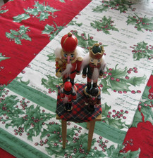 BYERS CHOICE, Nutcracker TABLE, 2026, Nutcracker w/ BOX, NEW design picture