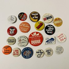 Vintage 1970s Funny Novelty Pinback Buttons Lot of 20 Humor Slogan Advertising picture