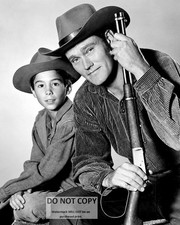 CHUCK CONNORS & JOHNNY CRAWFORD IN 