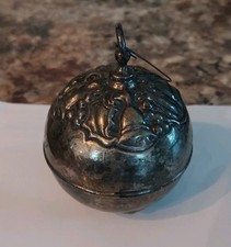Vintage 1978 Reed & Barton Silver Plate Holly Ball Tree Ornament Pre-Owned picture