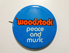 WOODSTOCK PEACE AND MUSIC PIN BUTTON 1969 Collectible Vintage Rare Made in USA picture