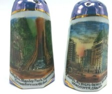 Vintage Beautiful Lusterware Salt & Pepper Shaker Souvenir Vancouver Canada RARE picture
