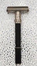 1973 Gillette Super Adjustable 109 Black Beauty T4 DE Safety Razor picture