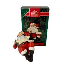 VTG Hallmark Keepsake 92 Coca-Cola Santa Christmas Ornament Clip-on Please READ picture