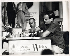 RARE CUBAN CUBA OLYMPIAD CHESS FISHER vs IVKOV PORTRAIT 1966 ORIG PHOTO MA47 picture