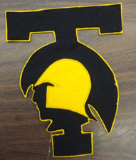VINTAGE SPALDING CATHOLIC HIGH SCHOOL SPARTANS FELT PATCH PENNANT GRANVILLE IOWA picture