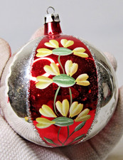 VTG Glass Glitter GOLD FLOWER Pictured Large BALL Christmas Ornament Poland RED picture