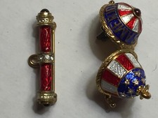 911 American Patriotic Pin with Towers Inside of Pin picture