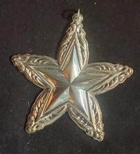 1995 Vintage Lunt Sterling Silver Star Ornament 2nd Edition Complete with Box picture
