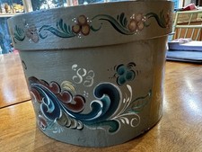 Vintage Green Bentwood Band 1983 Round Norwegian Rosemaling Folk Art Box READ picture