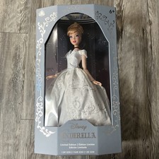 Disney Cinderella 75th Anniversary Limited Edition 17