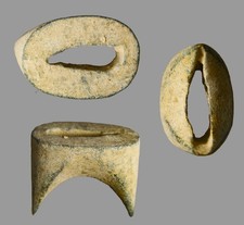300BC Antiquity Hellenistic Bronze Vulva Aperture Fertility Charm 21mm COA picture