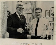 1964 Press Photo Secretary Pierre Salinger with George Reedy at the White House picture