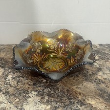 Vintage Amethyst Carnival Glass Ruffled Bowl Floral Hearts Stars Iridescent 8.5