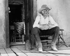 Lonesome Dove Robert Duvall Sitting In Porch Classic Film 4x6 Picture Celebrity picture