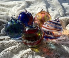 Lot of 5 Glass Eye Studio Art Glass Ornaments Hand Blown Suncatcher Witch Balls picture