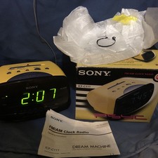 VTG 2001 Sony Dream Machine FM AM Clock Radio Alarm Zest Yellow LED Original Box picture