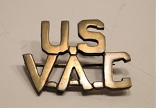ORIGINAL WW2 VULTEE AIRCRAFT CORPORATION TECH REP BADGE - THEATER MADE WING picture