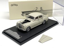 1955 Silver Cloud 1/64 Diecast White Model Car Luxury Classic Collectible picture