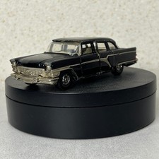 GAZ-13 Chaika Soviet CCCP USSR 1:43 Scale Model / Vintage 1970-80s ORIGINAL picture