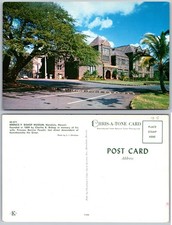 Bernice P Bishop Museum Honolulu Hawaii Postcard picture