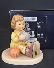 Goebel Hummel NIB At Play 632 No Crazing  picture