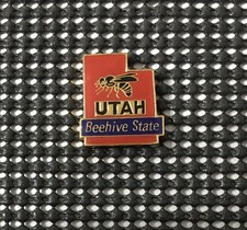 Vintage UTAH Beehive State Map Outline Travel Souvenir Lapel Hat Pin picture