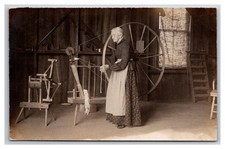 RPPC Lone Rock WI ~ Interior Weaving Spinning wheel textile occupational woman picture