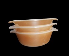 Set of 3 Vintage Anchor Hocking Fire King 8 oz Bowls #472, Made In the USA picture